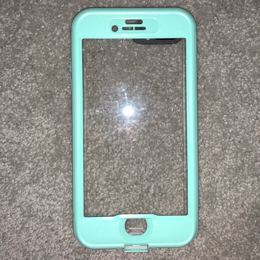 iPhone 7/8 Plus life proof phone case